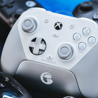 游戏手柄新标杆，盖世小鸡G7pro无缝链接PC/XBOX，精英旗舰手柄深度评测。