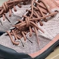 SALOMON X-ALP SUEDE跑步鞋：颜值与实力并存的户外之选