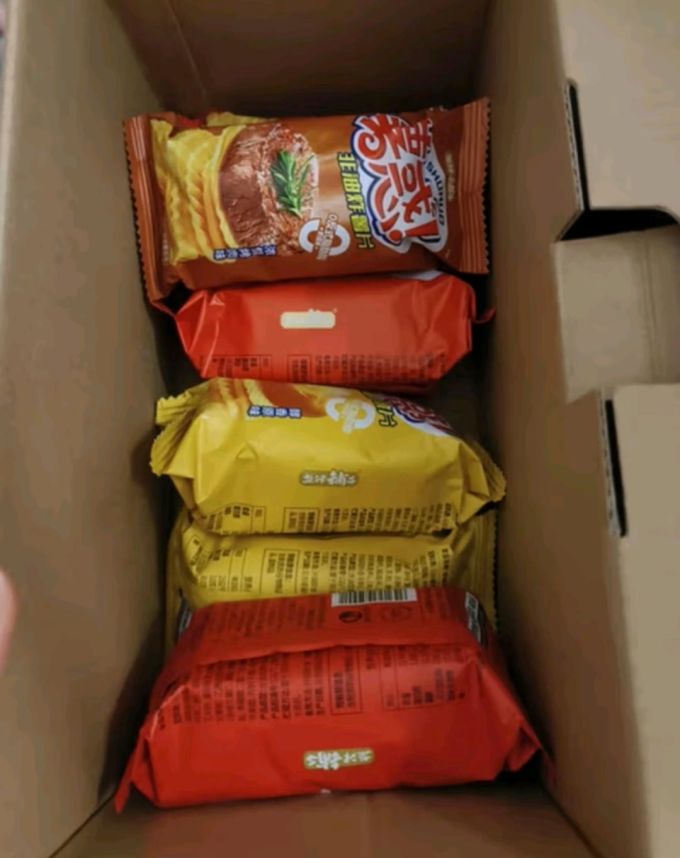 盐津铺子膨化食品