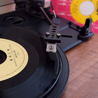 塔瑞尔TARRE黑胶唱片机TE-01：复古魅力与现代科技的完美融合！