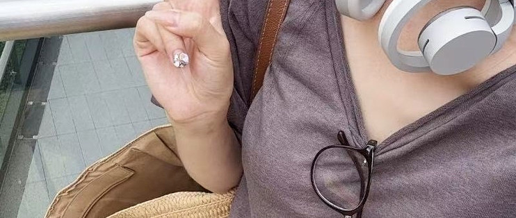 最近入手了聆白这款开放式头戴蓝牙耳机，