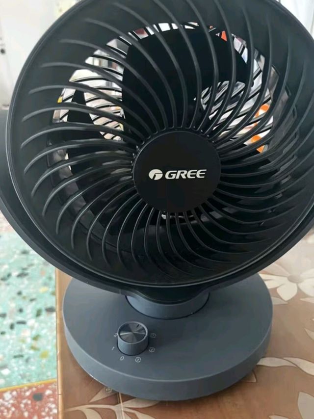 格力（GREE）空气循环扇台式风扇家用电风扇