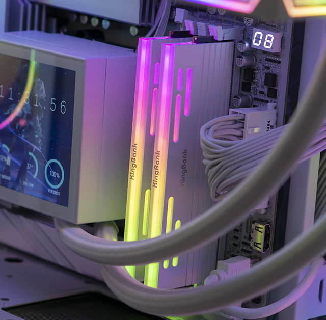 AMD系处理器的极致性能搭档，金百达星刃RGB6000MHzC26实测！