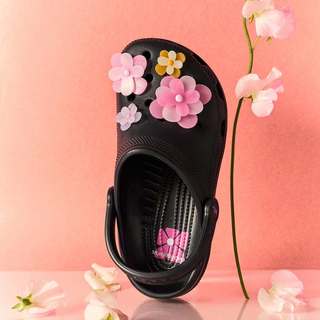 Crocs洞门再添猛将！携手Mardi Mercredi开启鞋圈新潮流～