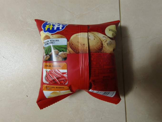 脆升升膨化食品
