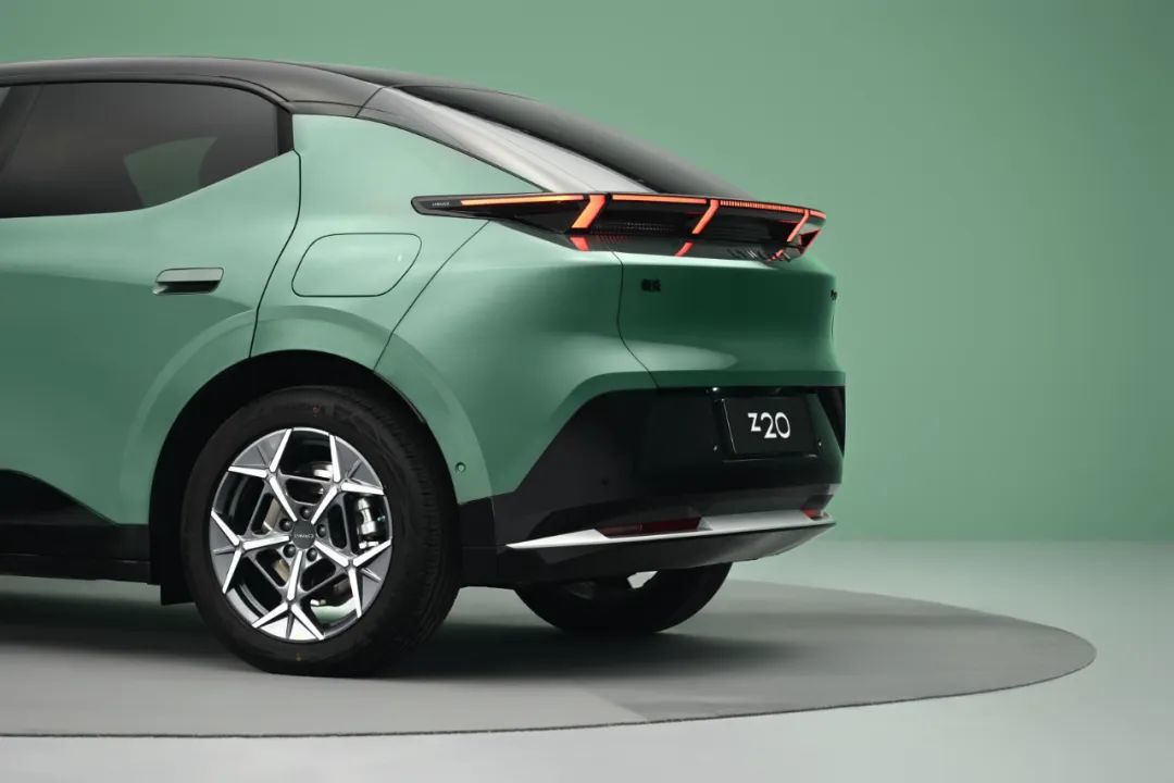 领克Z20加推上新,发布430km后驱Plus/Pro版本