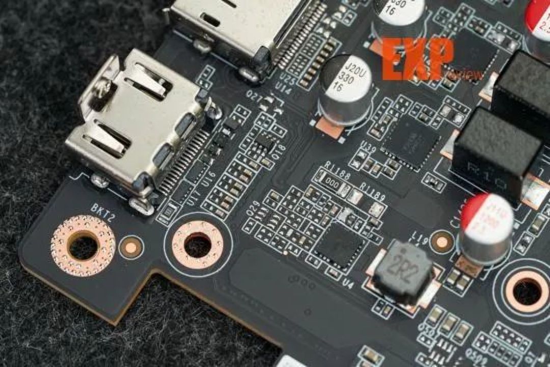 索泰RTX 5050 8GB 月白 OC显卡评测:国潮新风吹进入门级市场