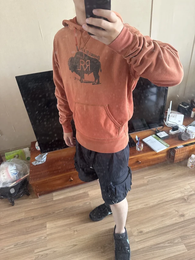 分享一下最近入的三件做旧卫衣