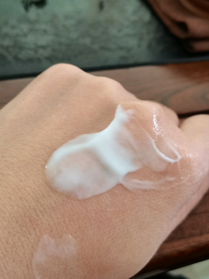 美加净乳液