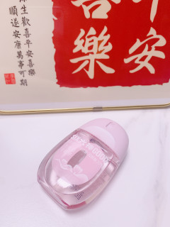 出门遛弯必带的六神喷雾花露水