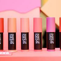 玫珂菲ARTIST彩妆棒评测：一支搞定全妆的夏日持妆神器