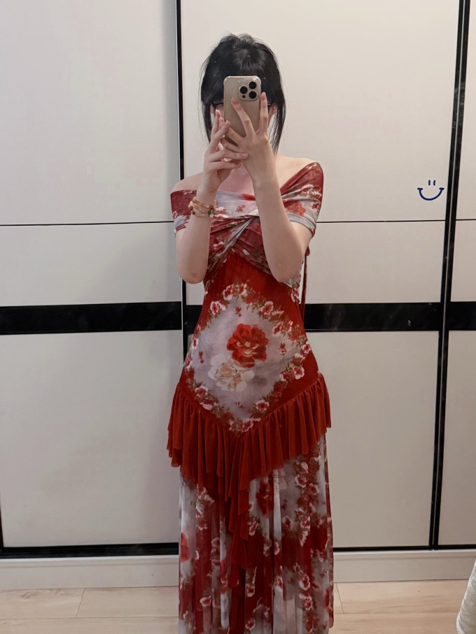 裙装