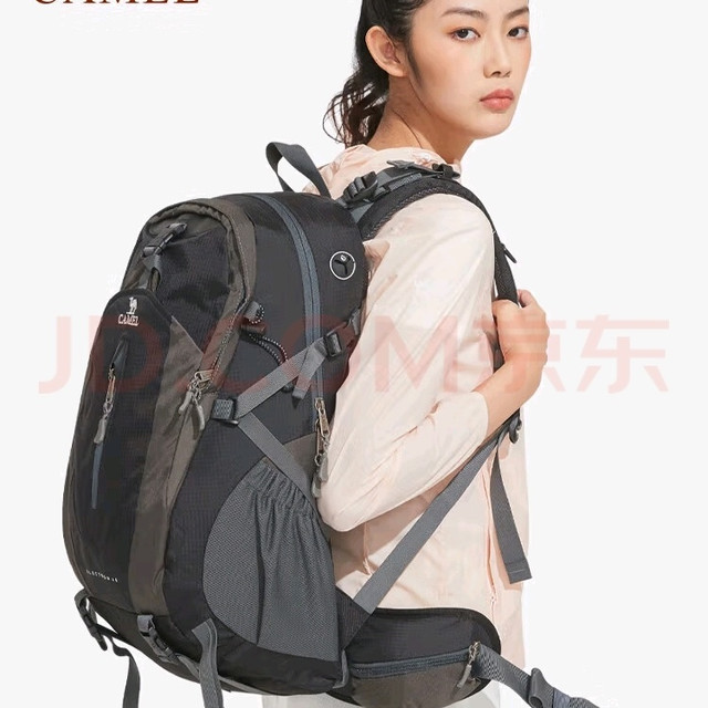 骆驼登山包：实用与舒适兼备