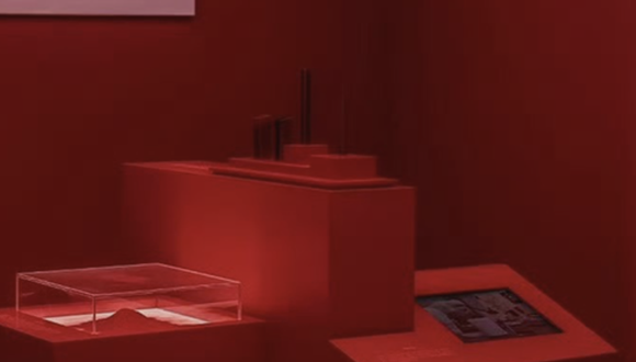 时尚和美妆都在打造“色彩DNA”？