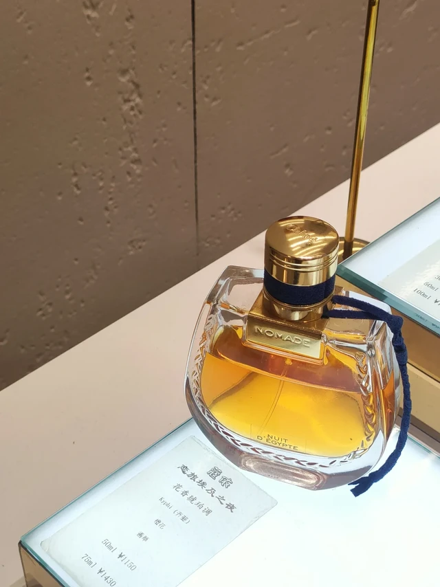 这支香水让我被人追着问！