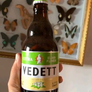 VEDETT白熊接骨木花果味白啤