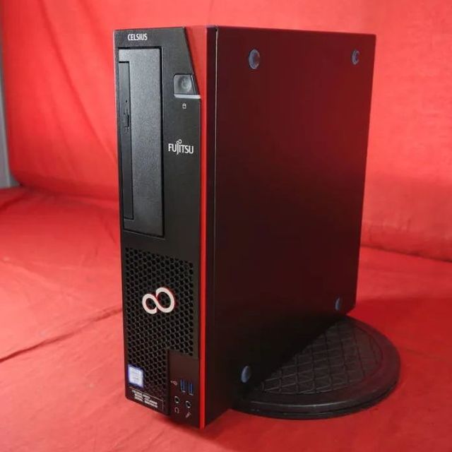 220可拓展3个3.5+2个2.5+m.2，支持67代CPU,飞牛圣体！！