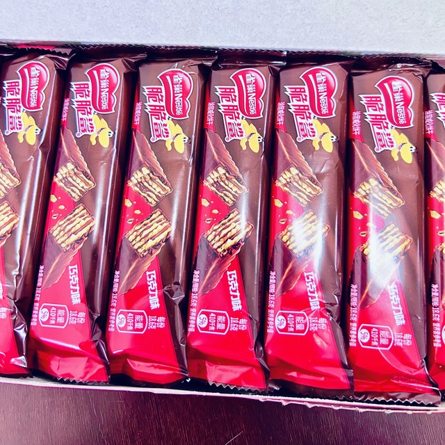 雀巢脆脆鲨，一口脆响，解码威化零食的黄金公式！