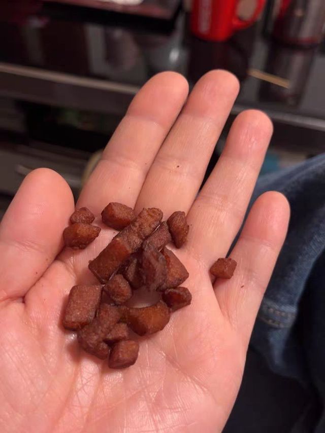 除了花生米，贵州脆哨才是下酒的真神