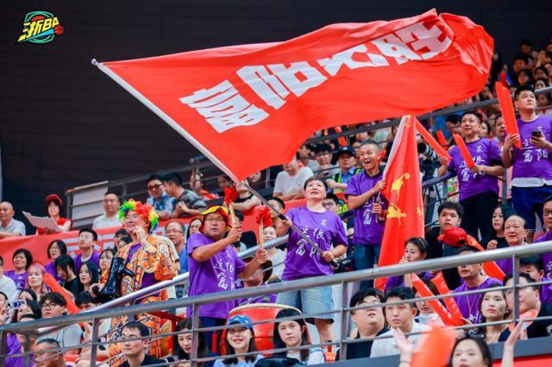 富阳草根逆袭掀浙BA风暴 力克头名萧山晋级决赛燃动亚运场馆