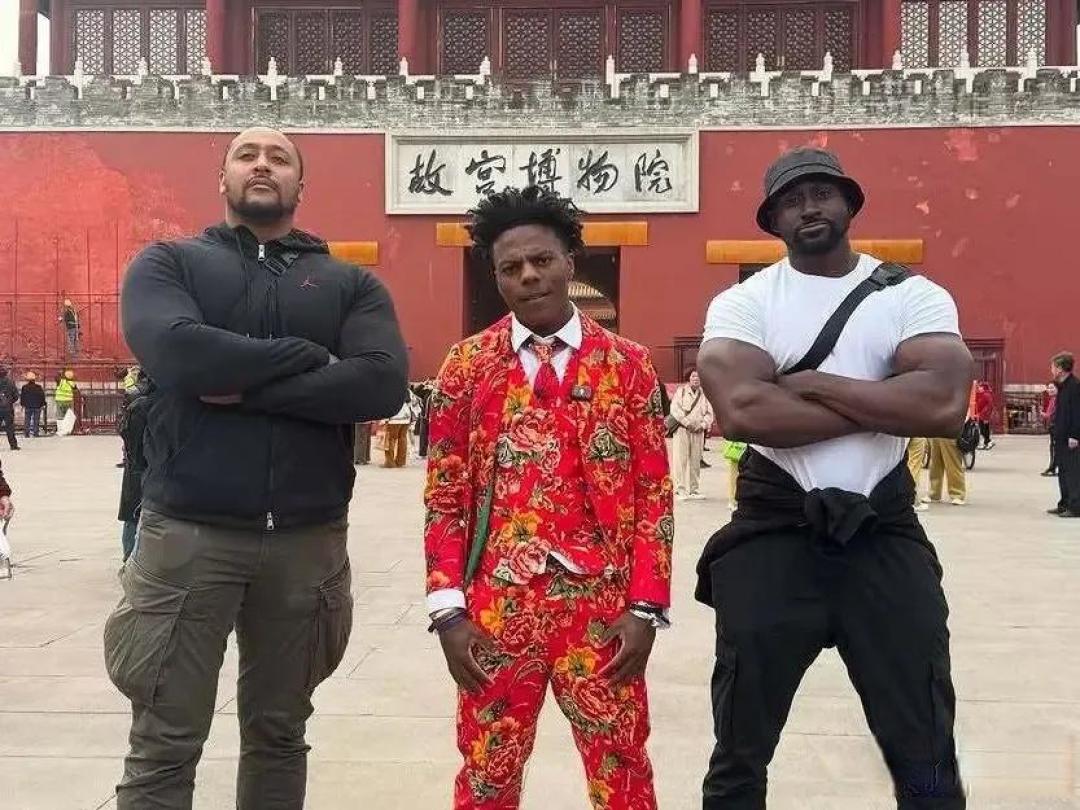跨洋相遇点亮朋友圈 小红书首批国际用户揭秘真实中国