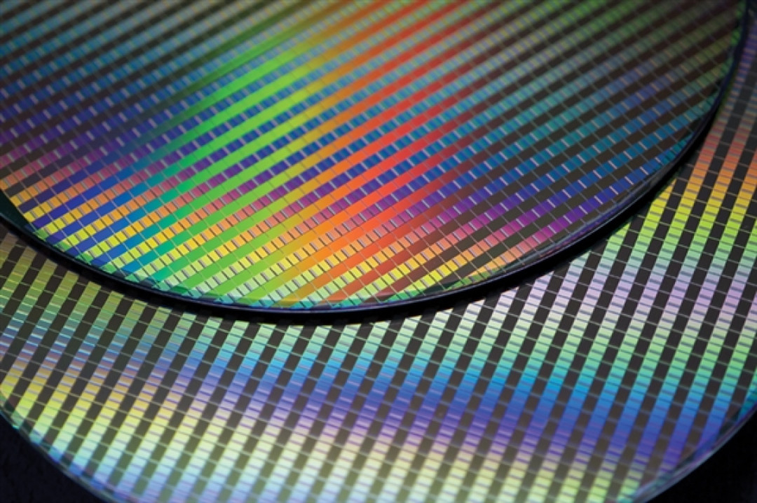 要有客户了!曝苹果M系列考虑Intel 14A工艺:NVIDIA也有兴趣