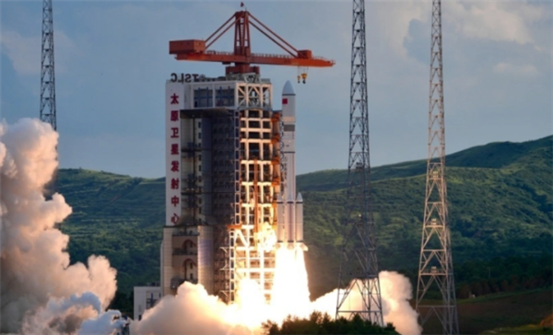 祝贺!长六改火箭成功发射卫星互联网低轨卫星