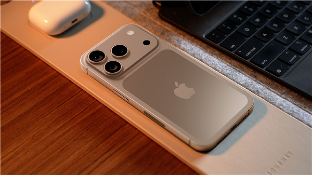 苹果望远镜来了 曝iPhone 17 Pro支持8倍光学变焦