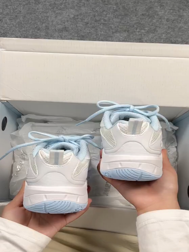 Kawasaki川崎冰川专业羽毛球鞋粉蓝渐变男女舒适透气包裹性运动鞋