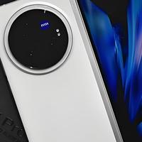 vivo X Fold5：折叠屏里的颜值担当，拿在手上回头率爆表