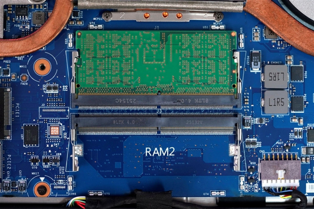 微星神影16锐龙版评测:锐龙7945 HX配合RTX 5070游戏生产力兼顾 体验同价无敌