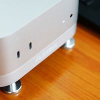 韧能Flexmix S8散热防尘底座评测：让“小方盒”冷静又好看