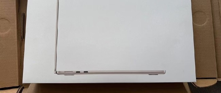 MacBook Air M4的时候，我第一反应是——苹果是不是把空气装进电脑里了？
