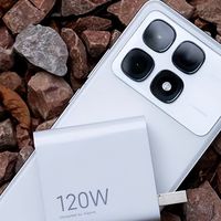 Redmi K70 至尊版：顶级硬件亲民价，闭眼入不亏！