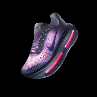 “新顶缓” 来了！Nike Vomero Premium 正式发布！