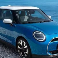 电动MINI COOPER海盐蓝限量版