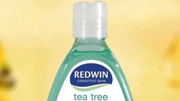 Redwin 天然茶树油洗发水  250ml    滋润头皮，零硅油、深层清洁，防止脱发，杀菌，去油，防止和治疗脂溢性脱发哦