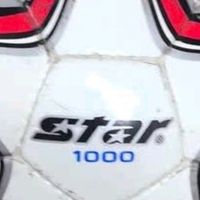 世达1000：经典足球的平衡之道