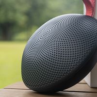 好春光莫浪费，户外露营野餐好搭子，西圣 SN01 蓝牙音箱