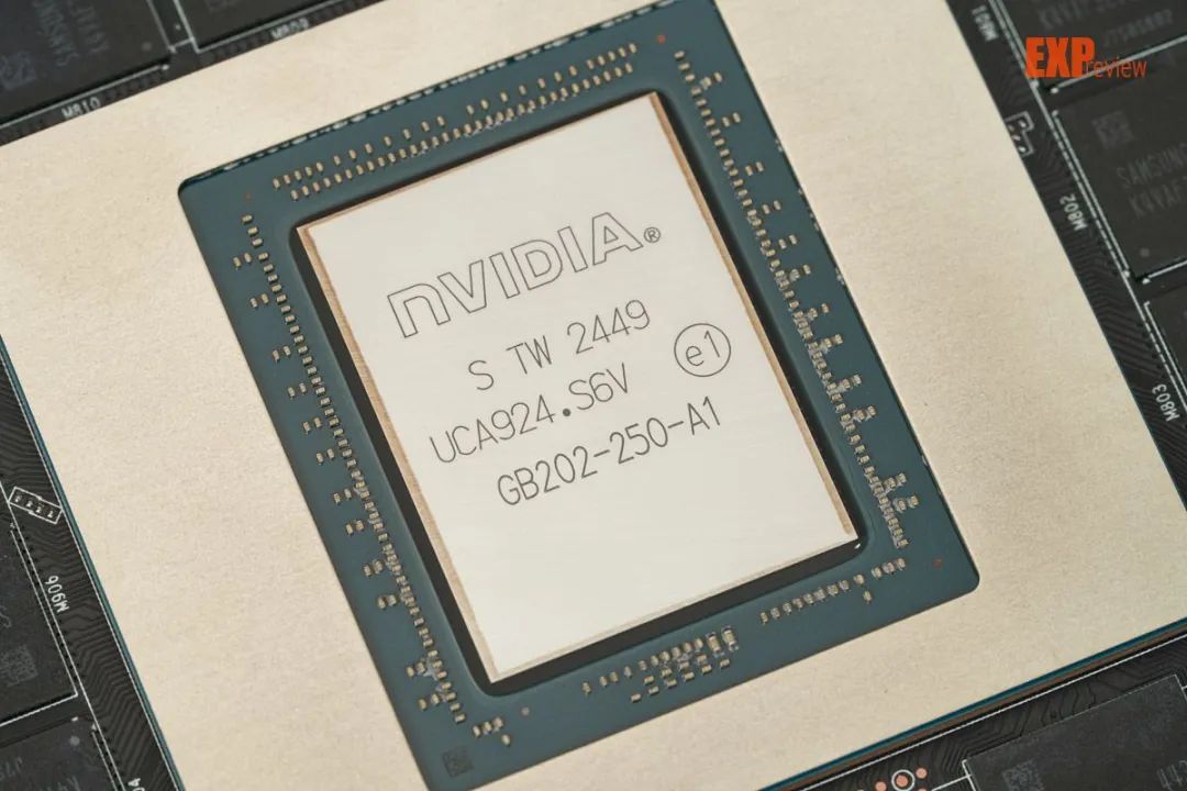 RTX 5090 D正在清货，英伟达或降低RTX 5090 D V2定价