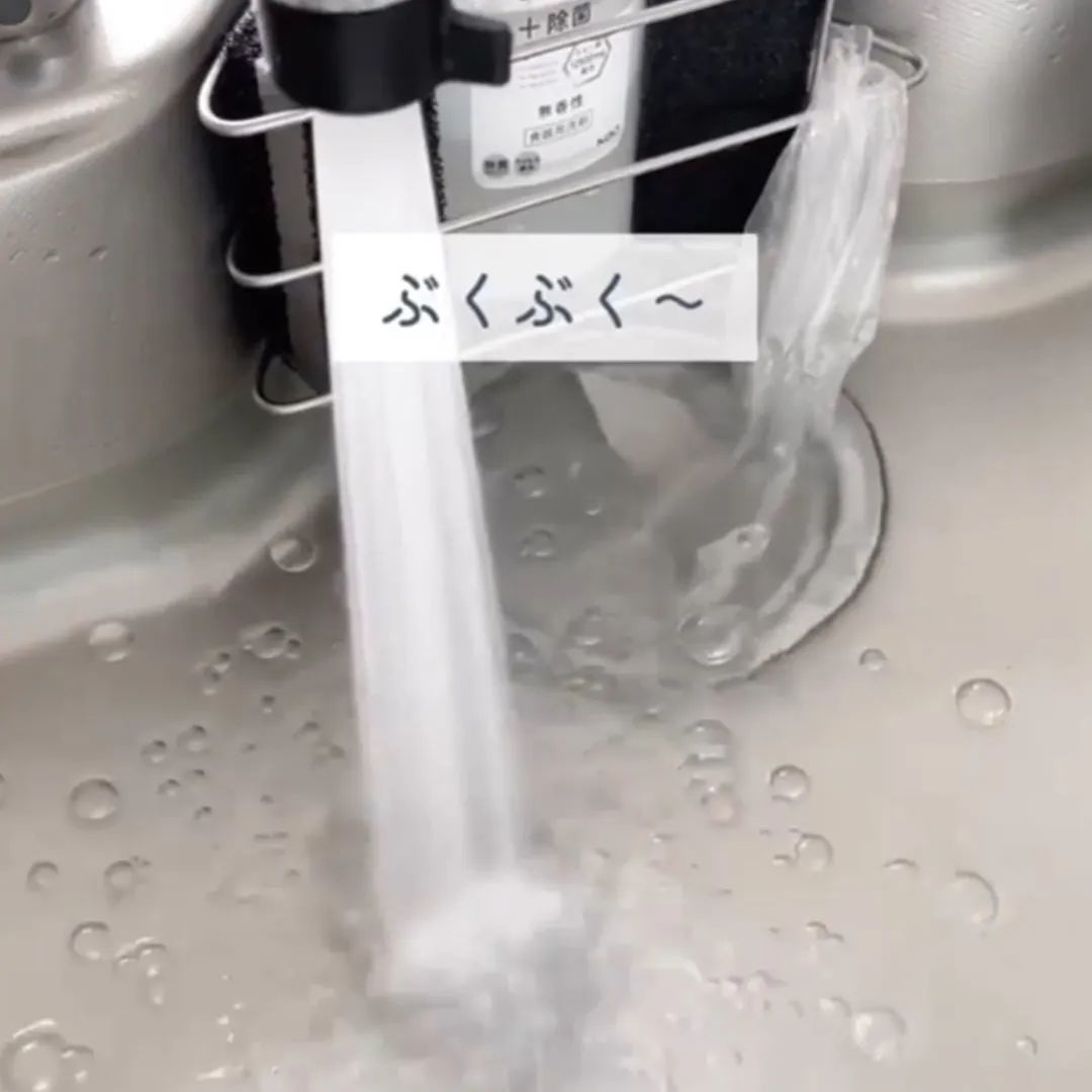 最难清洁的厨房,保洁阿姨只用7个懒人妙招,10 分钟洁净如新,快速省力!
