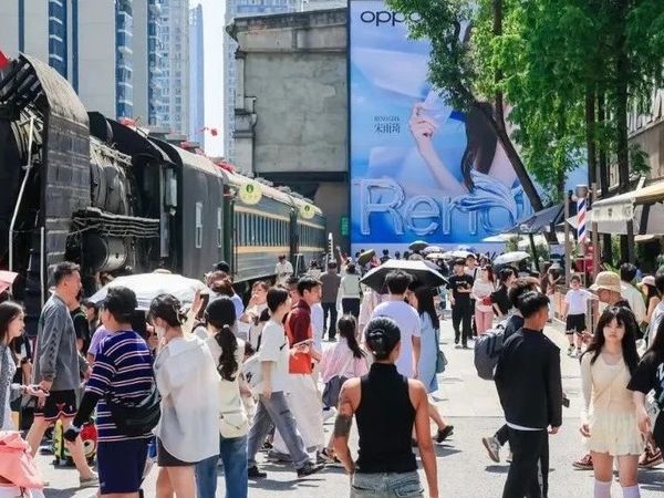 成都「东郊记忆」持续火爆，有哪些值得关注的特色品牌？| iziRetail热点