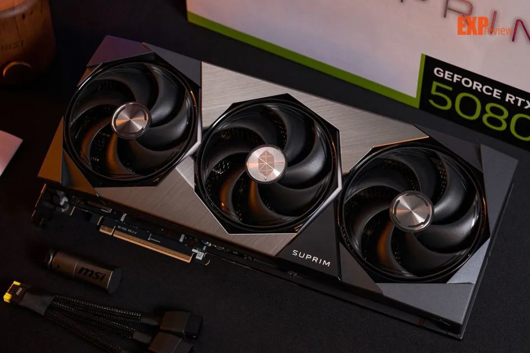 英伟达或今年内发布RTX 50 SUPER系列：首发三款中高端产品，提升显存配置