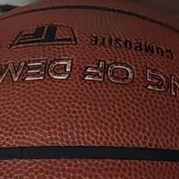 斯伯丁篮球：从校园到职场的陪伴