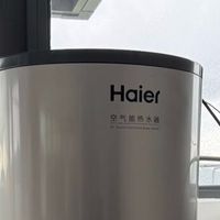 300升空气能热水器装上了！这钱花得值