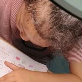 一盏台灯,一份给孩子的明亮守护