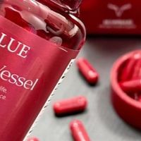 产后姨妈量少、皮肤差?OBLUE欧林兰红钻圣洁莓胶囊救星来袭