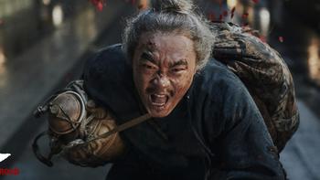 《长安的荔枝》|考公、房奴、背锅……职场牛马潜规一个都不少！