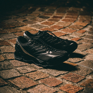 灰阶艺术登场！MIZUNO 全新「Monotone Cinema」限定鞋款发售信息曝光！