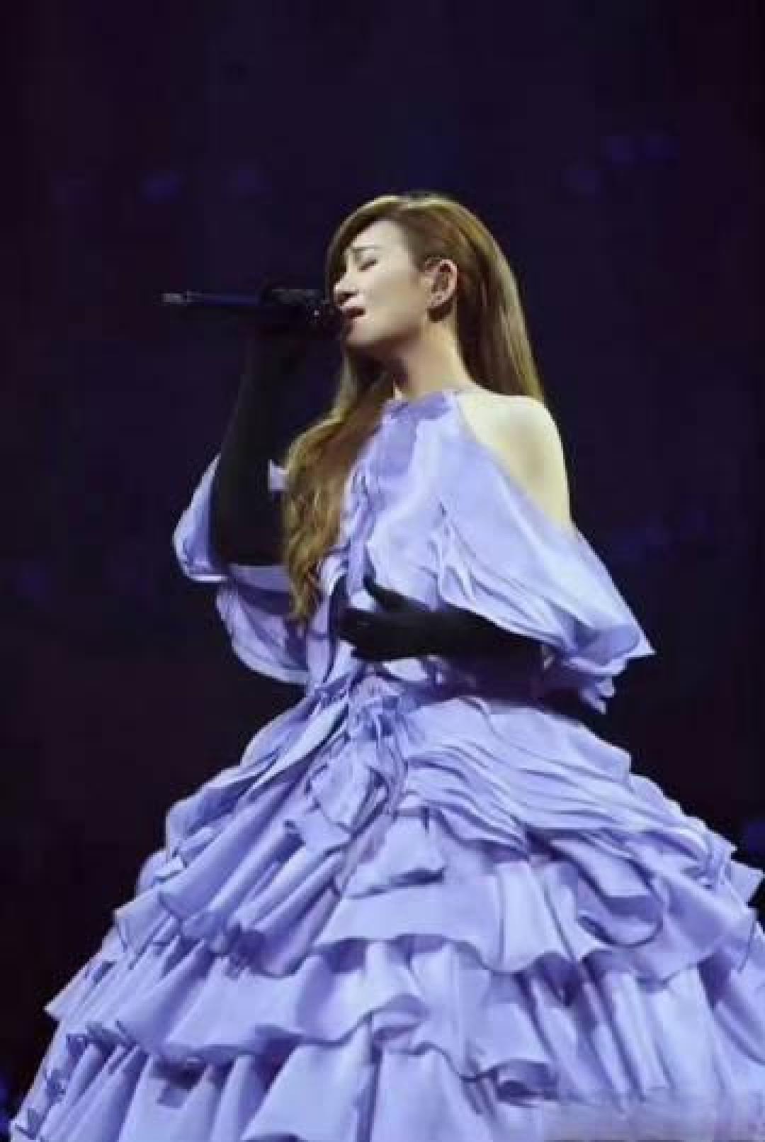 吊车撞碎次元墙！EP音乐节用全息舞台+ACG金曲掀起跨次元狂欢